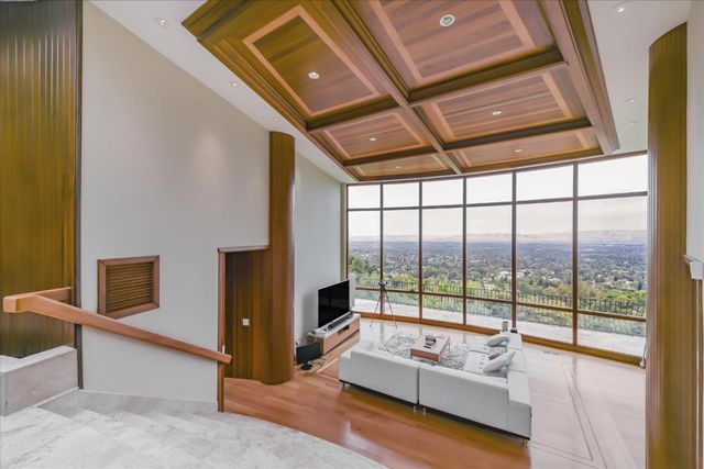 15345 Bohlman Road, Saratoga, CA 95070