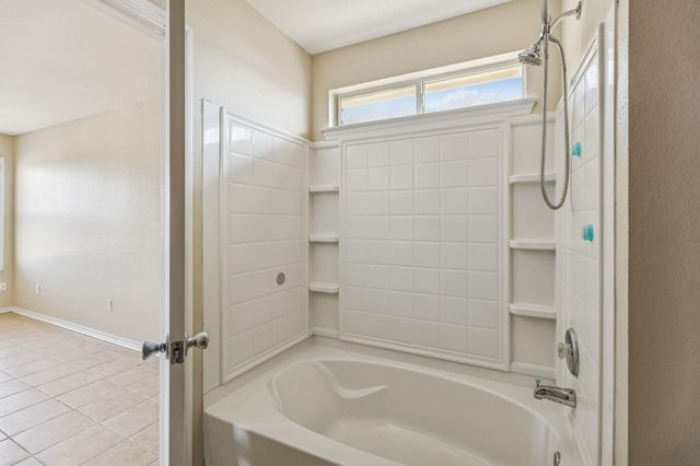 1148 Amberwood LOOP, Kyle, TX 78640