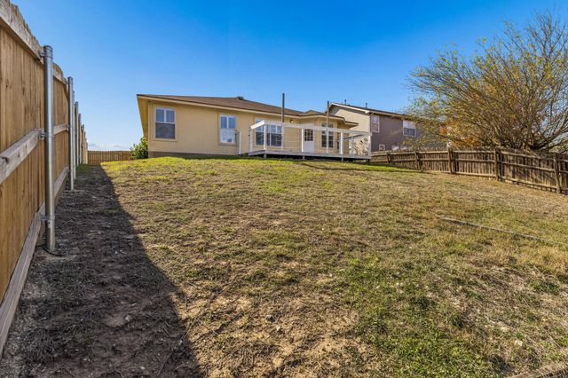 1148 Amberwood LOOP, Kyle, TX 78640