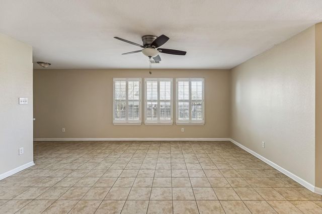 1148 Amberwood LOOP, Kyle, TX 78640