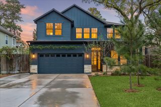 1010 W 42nd Street, Houston, TX 77018