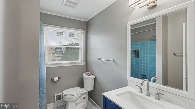 1324 TOWLSTON RD, Vienna, VA 22182