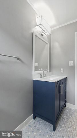 1324 TOWLSTON RD, Vienna, VA 22182
