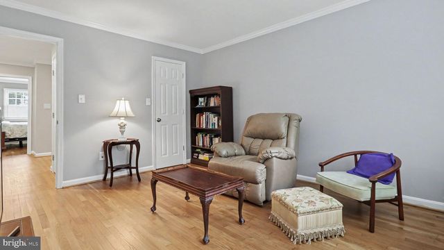 1324 TOWLSTON RD, Vienna, VA 22182