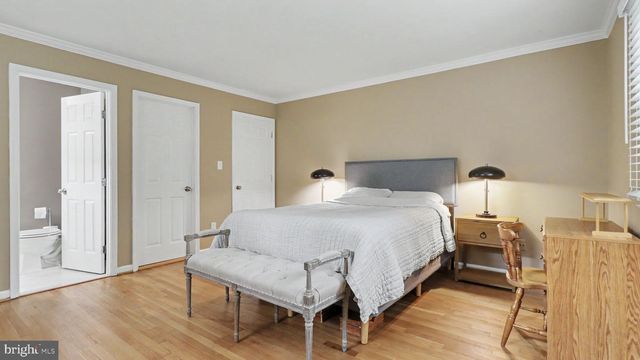 1324 TOWLSTON RD, Vienna, VA 22182