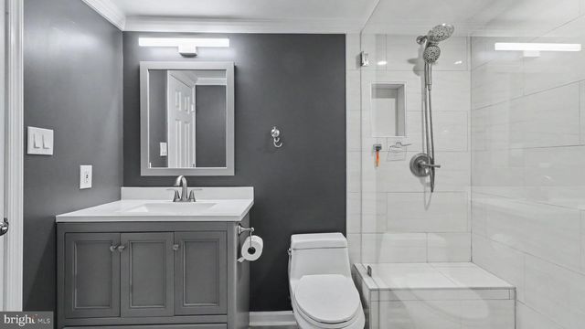 1324 TOWLSTON RD, Vienna, VA 22182