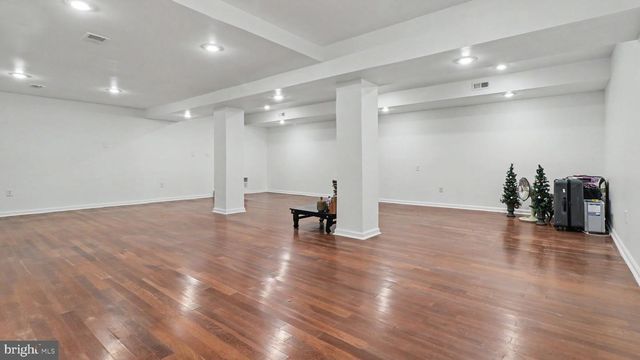 1324 TOWLSTON RD, Vienna, VA 22182