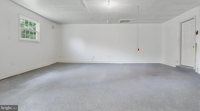1324 TOWLSTON RD, Vienna, VA 22182