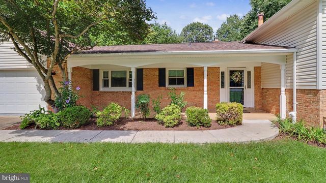 1324 TOWLSTON RD, Vienna, VA 22182
