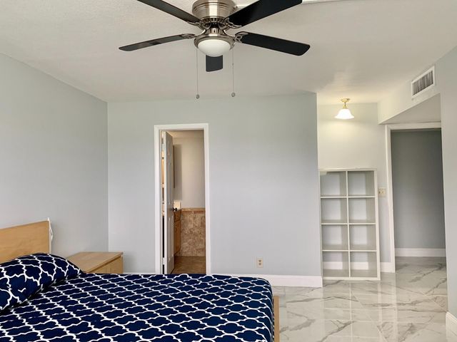 5700 NW 2nd Avenue 311, Boca Raton, FL 33487
