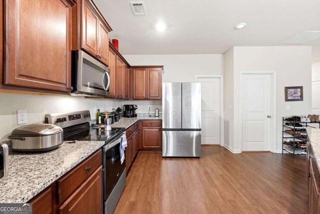 176 Innis Brook Circle, Cartersville, GA 30120