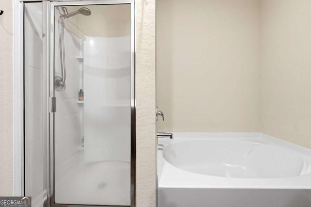 176 Innis Brook Circle, Cartersville, GA 30120