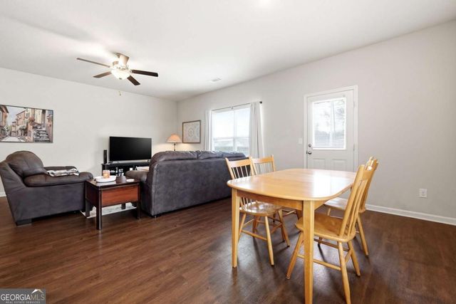 176 Innis Brook Circle, Cartersville, GA 30120