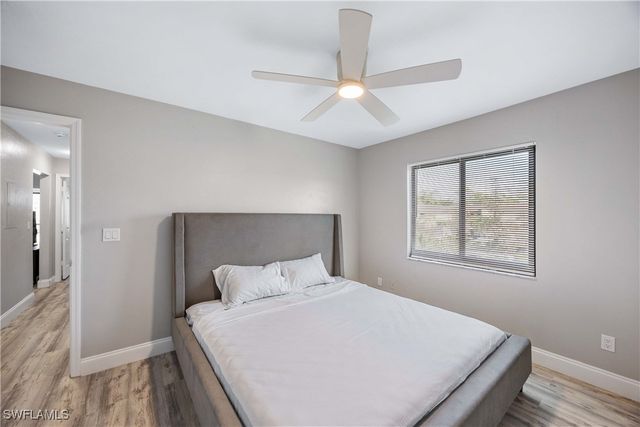 228 Fox Glen DR 3310, Naples, FL 34104