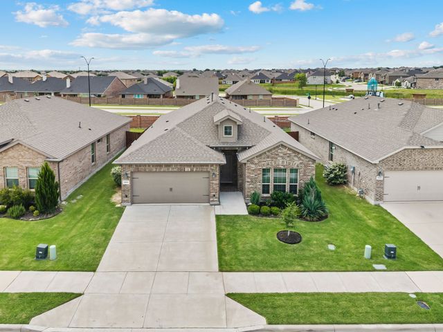 1841 Chamaeleon Drive, Haslet, TX 76052
