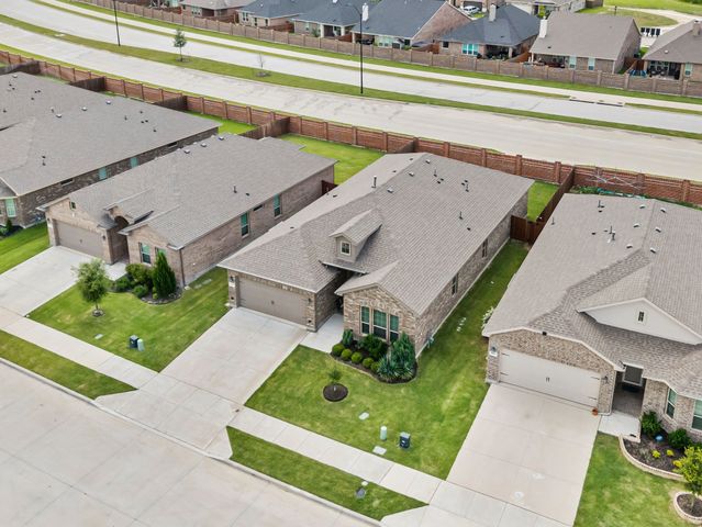 1841 Chamaeleon Drive, Haslet, TX 76052