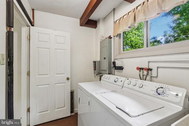 919 CROTON RD, Wayne, PA 19087