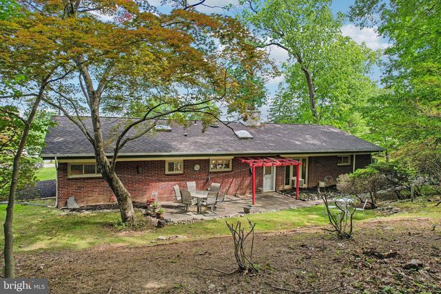 919 CROTON RD, Wayne, PA 19087