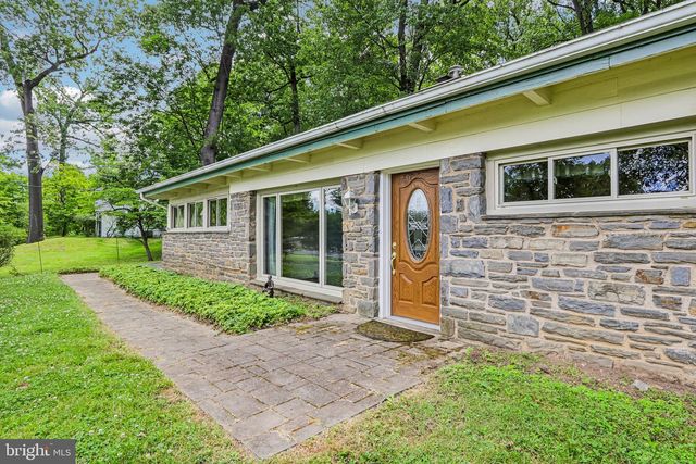919 CROTON RD, Wayne, PA 19087