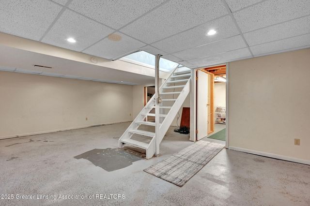 929 Grenoble Drive, B, Lansing, MI 48917