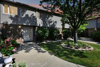 929 Grenoble Drive, B, Lansing, MI 48917