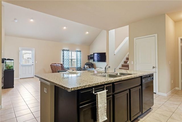 206 Llano River TRL, Hutto, TX 78634