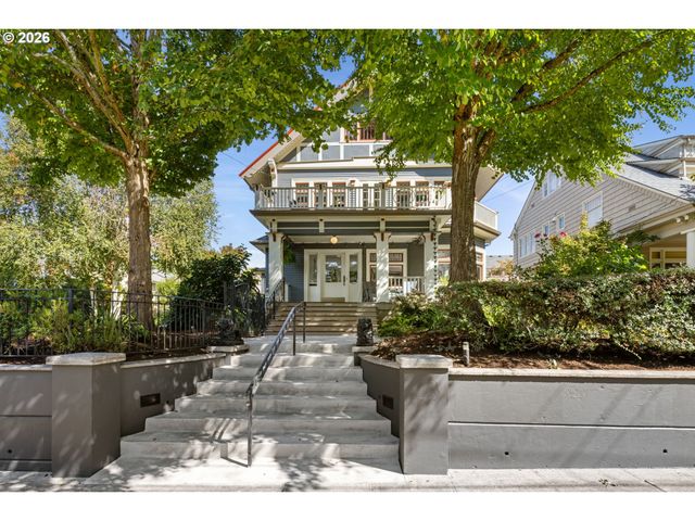 2626 Ne 23RD Ave, Portland, OR 97212