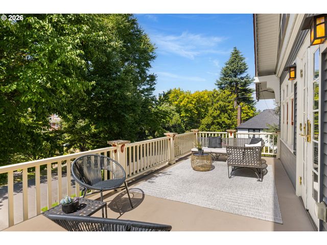 2626 Ne 23RD Ave, Portland, OR 97212