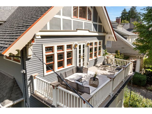 2626 Ne 23RD Ave, Portland, OR 97212