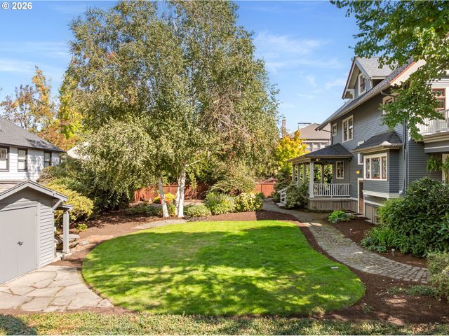 2626 Ne 23RD Ave, Portland, OR 97212