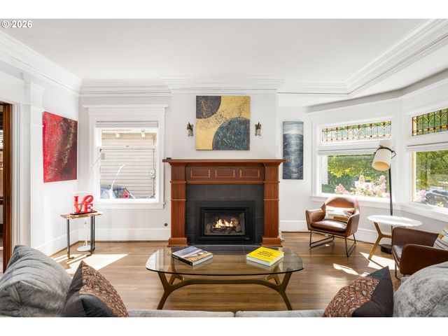 2626 Ne 23RD Ave, Portland, OR 97212