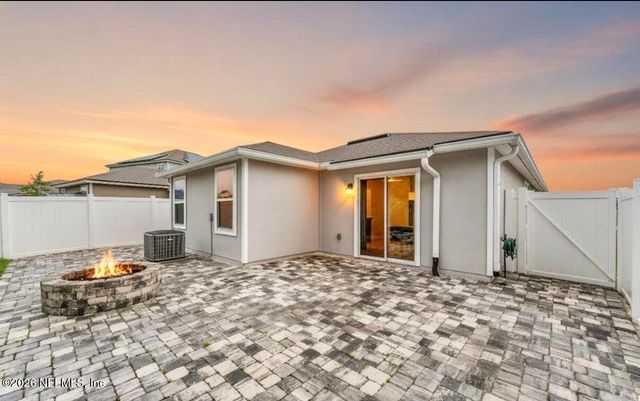 6092 BUCKING BRONCO Drive, Jacksonville, FL 32234