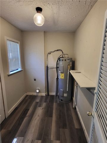 506 E Bowie Street, Mexia, TX 76667