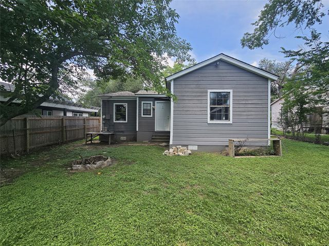506 E Bowie Street, Mexia, TX 76667