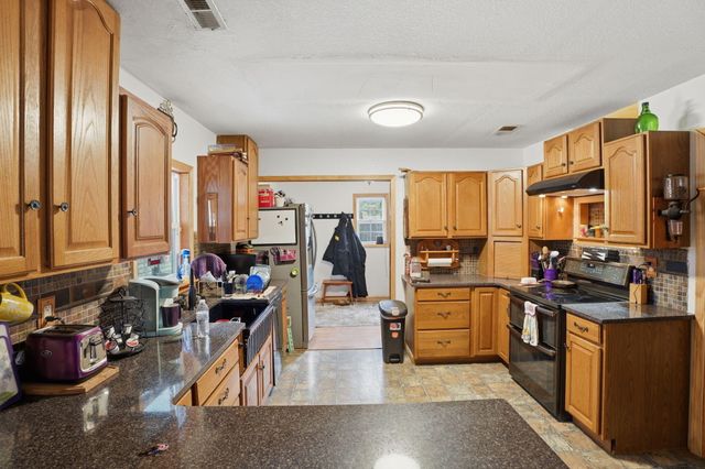 1714 Linnard Road, Dalton Twp, MI 49457