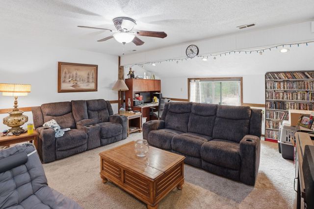 1714 Linnard Road, Dalton Twp, MI 49457