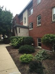 7515 N Damen Avenue E2, Chicago, IL 60645