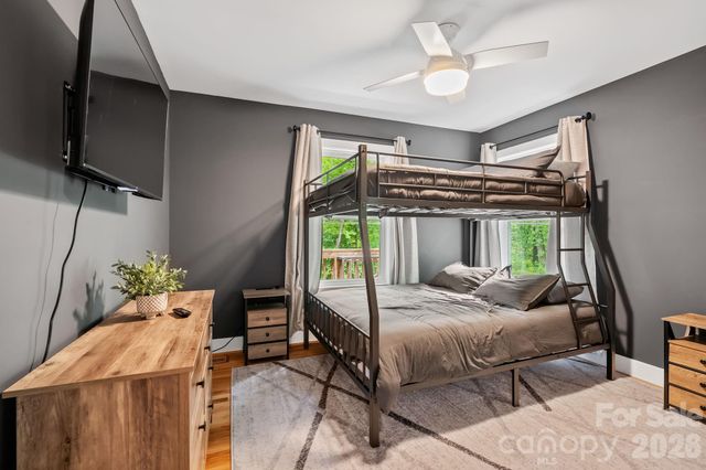 30 Sleeping Bear Ridge, Maggie Valley, NC 28751