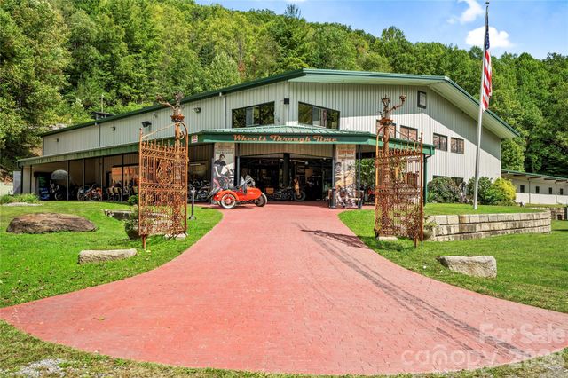 30 Sleeping Bear Ridge, Maggie Valley, NC 28751