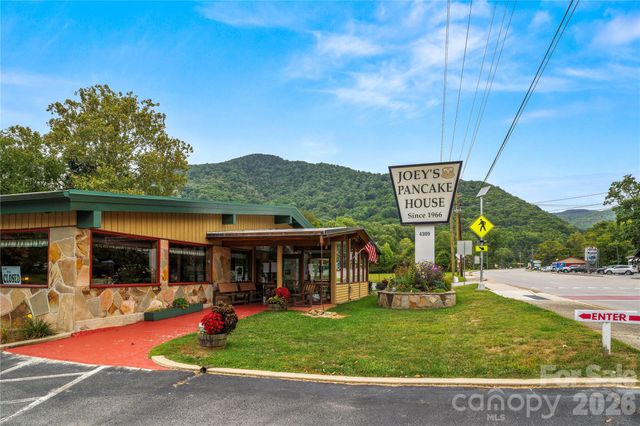 30 Sleeping Bear Ridge, Maggie Valley, NC 28751
