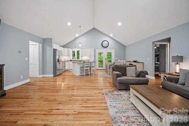 30 Sleeping Bear Ridge, Maggie Valley, NC 28751
