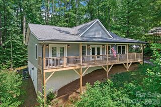 30 Sleeping Bear Ridge, Maggie Valley, NC 28751