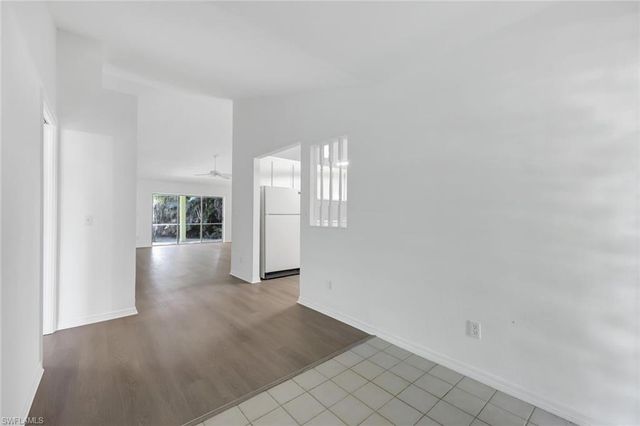 812 102nd AVE N, Naples, FL 34108