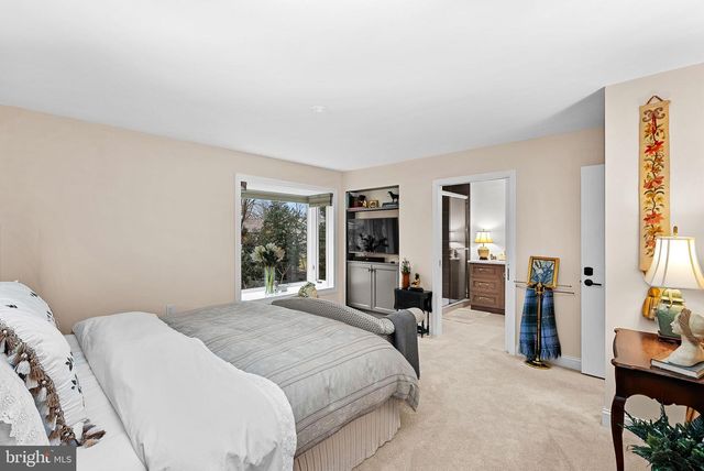 8527 PAPPAS WAY, Annandale, VA 22003