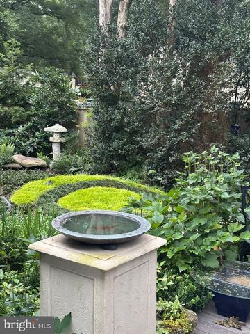 8527 PAPPAS WAY, Annandale, VA 22003