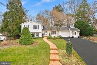 8527 PAPPAS WAY, Annandale, VA 22003