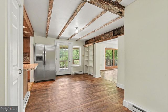 64 CREEKSIDE DR, Enola, PA 17025