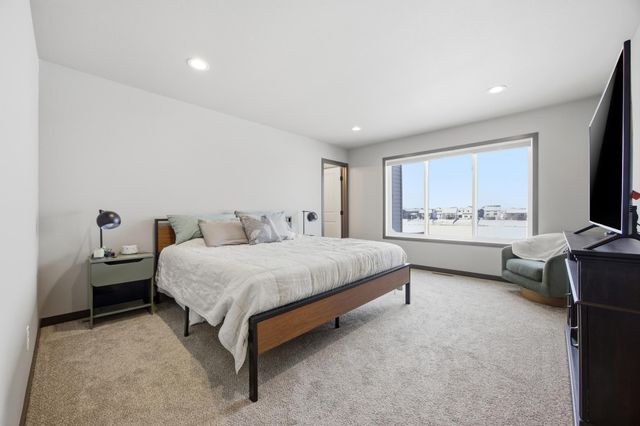 2734 12th Street W, West Fargo, ND 58078