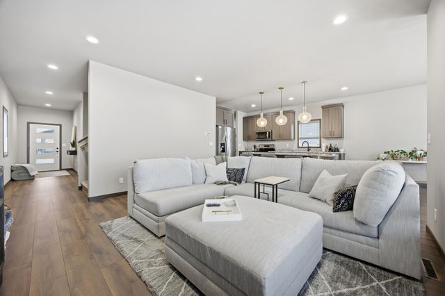 2734 12th Street W, West Fargo, ND 58078