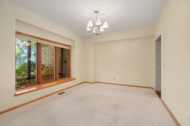 5243 Saddle Club Drive, Kalamazoo, MI 49009